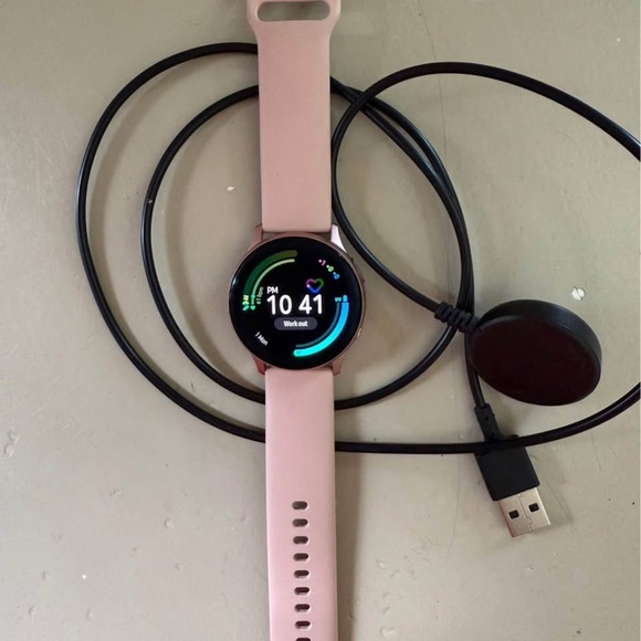 Samsung Galaxy Smartwatch - Pink - Picture 1 of 8